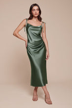 Load image into Gallery viewer, Bristol Slim Fit Satin Slip Midi Dress
