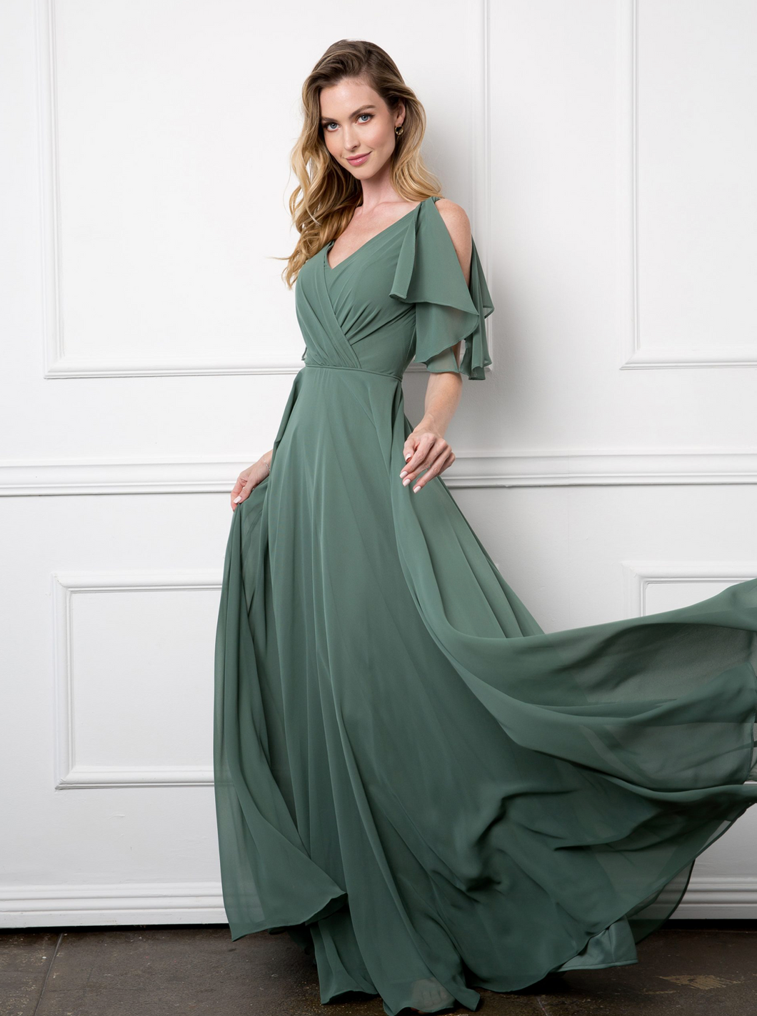 Ferrara Chiffon Split Sleeve Dress